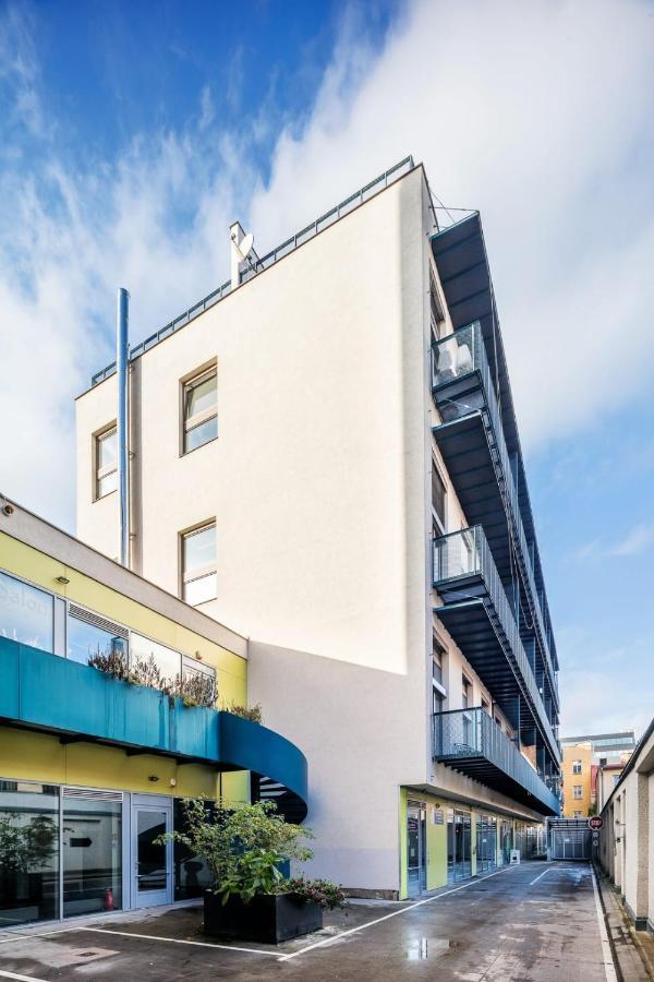 Apartmán Duplex With 3 Bedrooms Praha